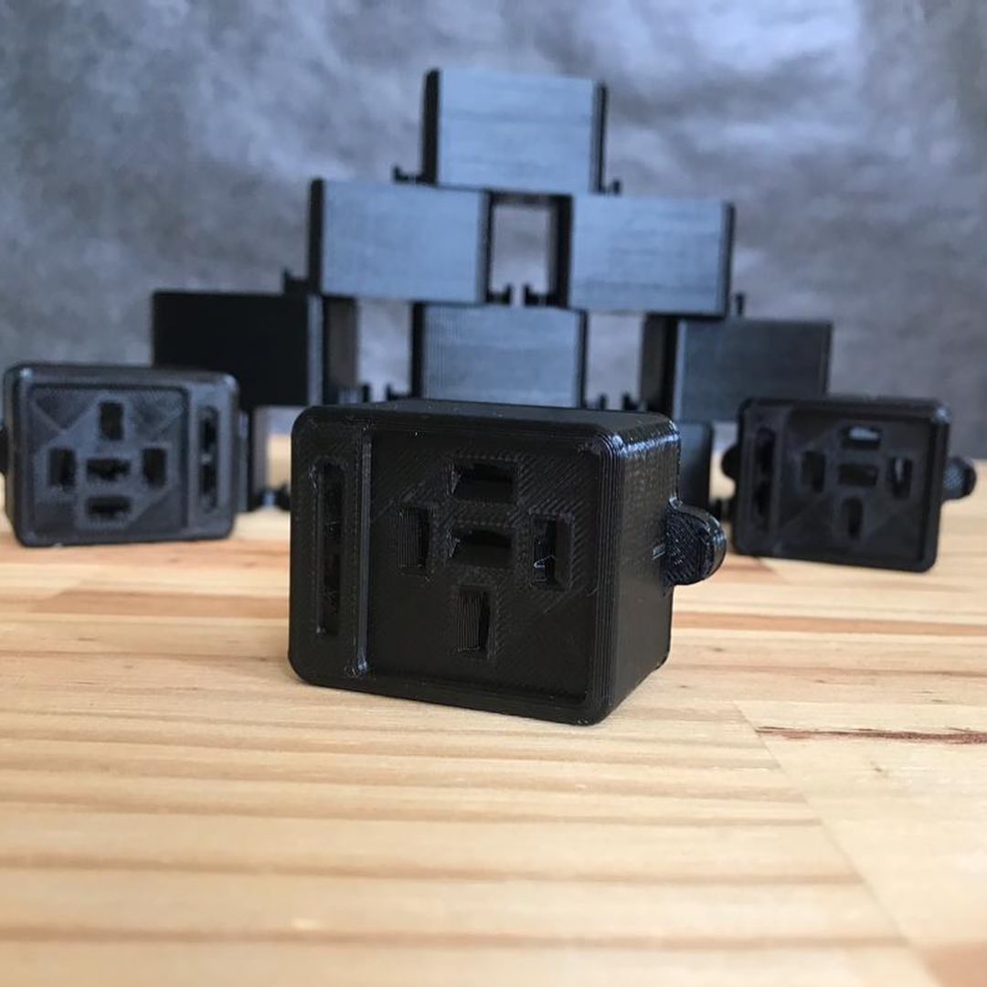 Relay Holder